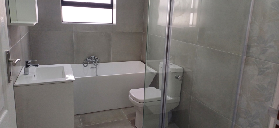 3 Bedroom Property for Sale in Dana Bay Western Cape